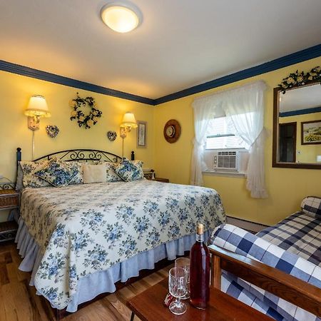 A Cape Cod Ocean Manor Inn Hyannis Exterior foto